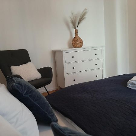 Zentrale Lage I Historisch I Parkplatz I Fahrradkeller Apartment Straubing Exterior foto