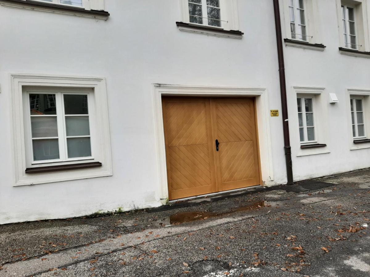 Zentrale Lage I Historisch I Parkplatz I Fahrradkeller Apartment Straubing Exterior foto
