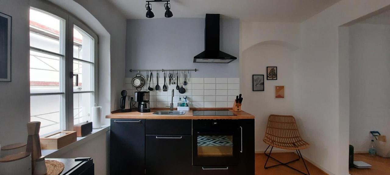 Zentrale Lage I Historisch I Parkplatz I Fahrradkeller Apartment Straubing Exterior foto